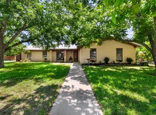 807 N Pierce St, Burnet, TX 78611