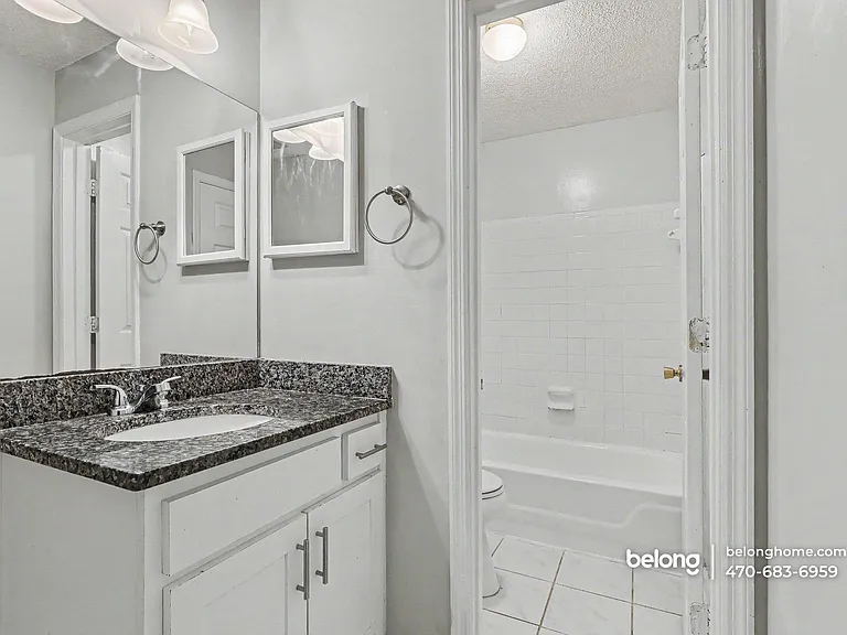 319 Granville Ct — Photo 7