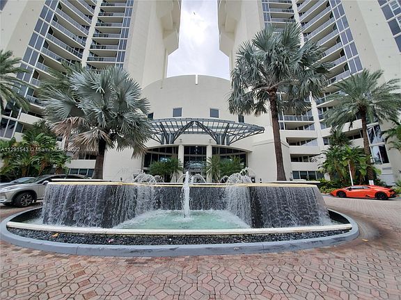 2nd image of 19333 Collins Ave APT 909