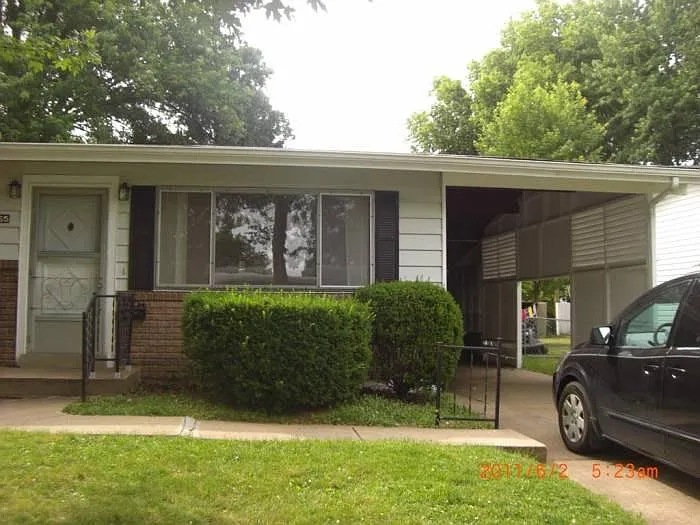 1365 Thrush Ln photo 1