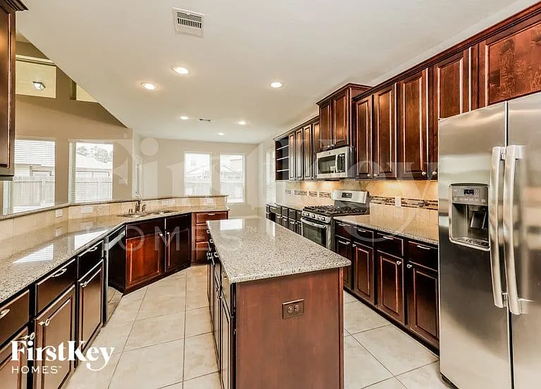 16827 W Whimbrel Cir — Photo 7
