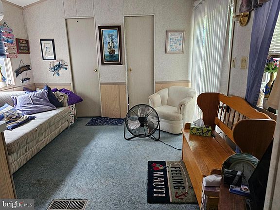 4th image of 274-275 Hoonah Lane Gln #3