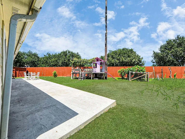10850 White Oak Point Ct — Photo 50