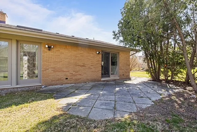 5799 Blandford Ct — Photo 24