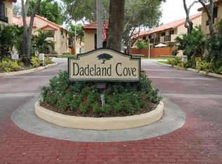 7871 SW 102nd Ln, Miami, FL 33156