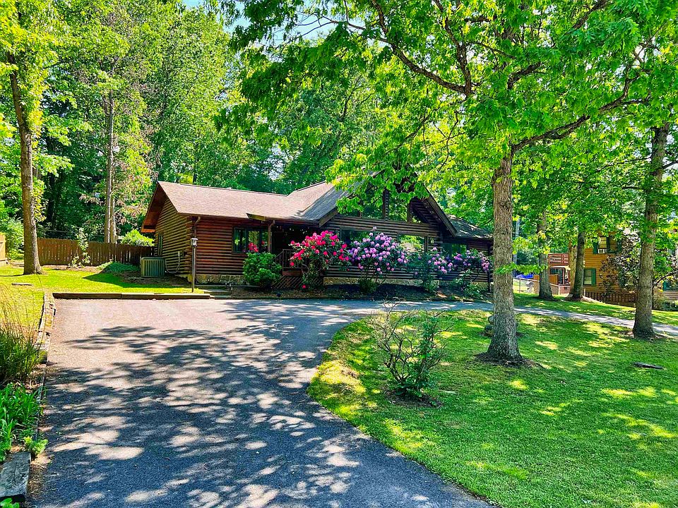 1135 Hans Meadow Rd, Christiansburg, VA 24073 Zillow