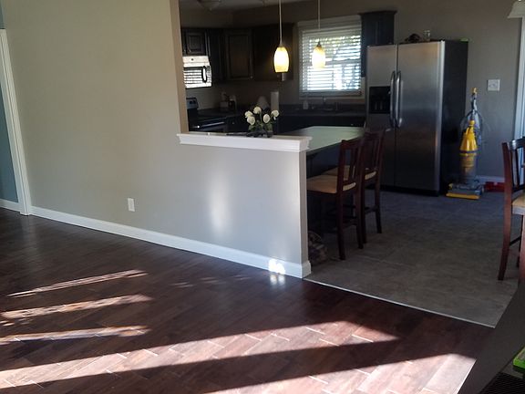 3rd image of 510 W William Dr
