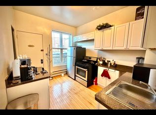 2905 N Mildred Ave, Chicago, IL 60657