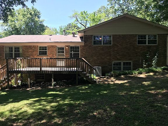 2nd image of 1305 Al Seier Ln