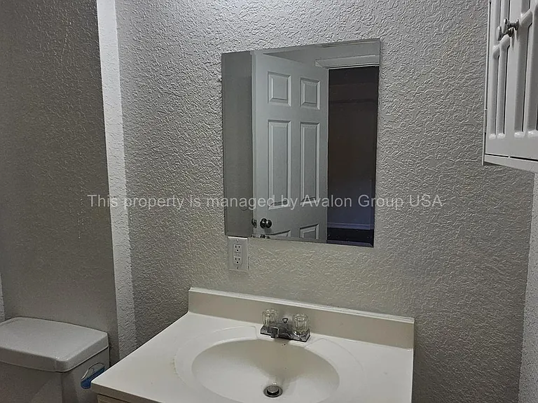 5550 Windermere Dr — Photo 13
