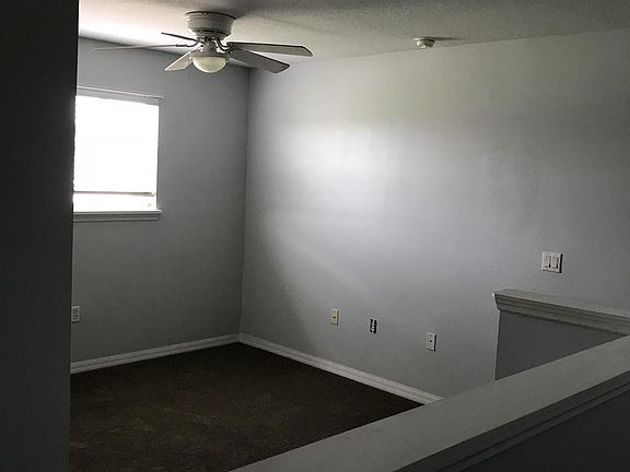2nd image of 2900 Grasmere View Pkwy