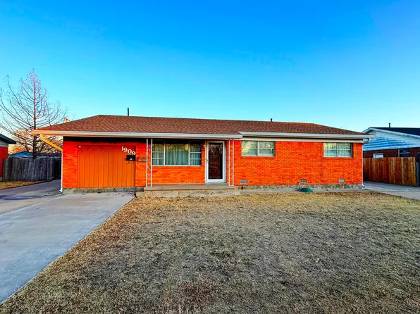 1909 Eton Dr, Perryton, TX 79070