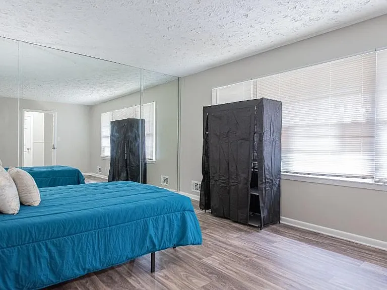 2058 Canaan Dr SE #2 — Photo 1