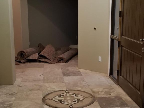 4th image of 19108 W Rosewood Ln