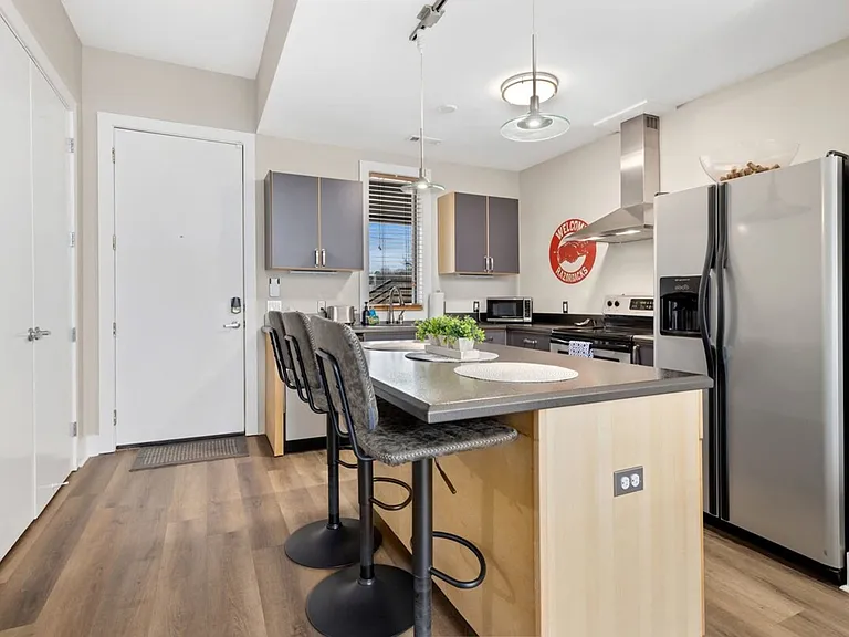465 S Locust Ave #2-ID1221906P — Photo 10