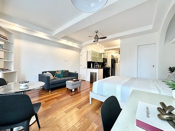 2nd image of 410 W 24th St APT 15D