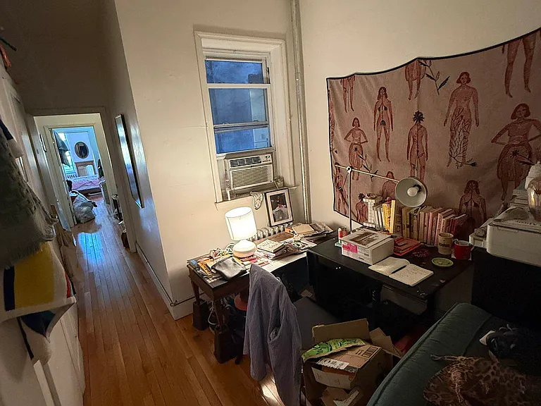 940 Kent Ave #3B — Photo 13