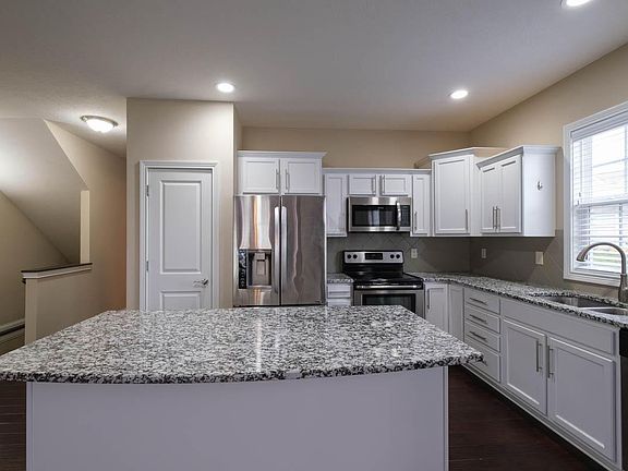 5th image of 4510 Daves Ct Unit 38