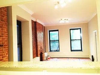 Rented by Manhattan Apartment Organization