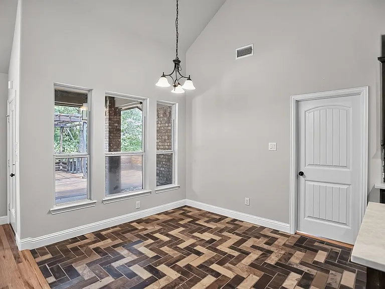 6523 Prairie Flower Trl — Photo 12