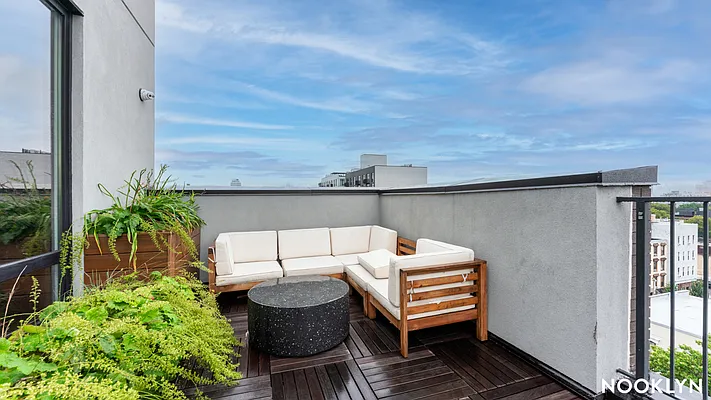 Rented by Ladore Management | media 24