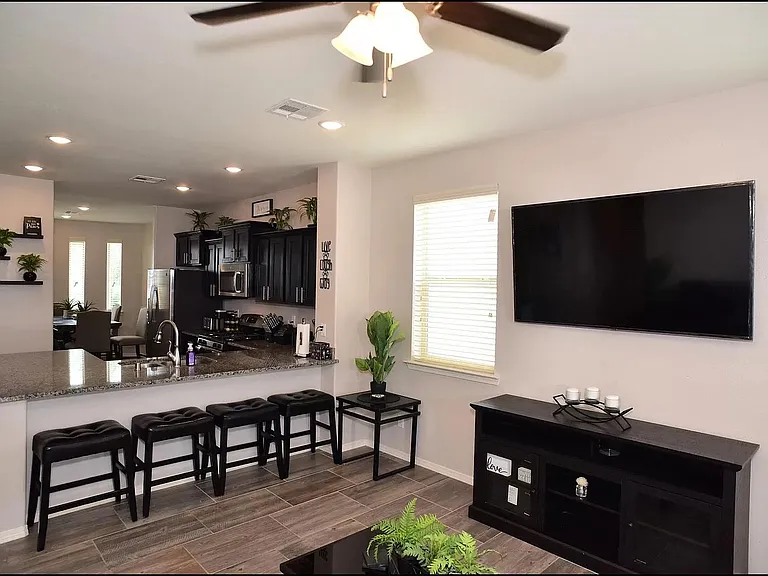 1016 Seahawk Pl — Photo 14
