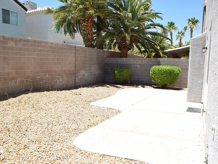 7811 Howard Dade Ave — Photo 39