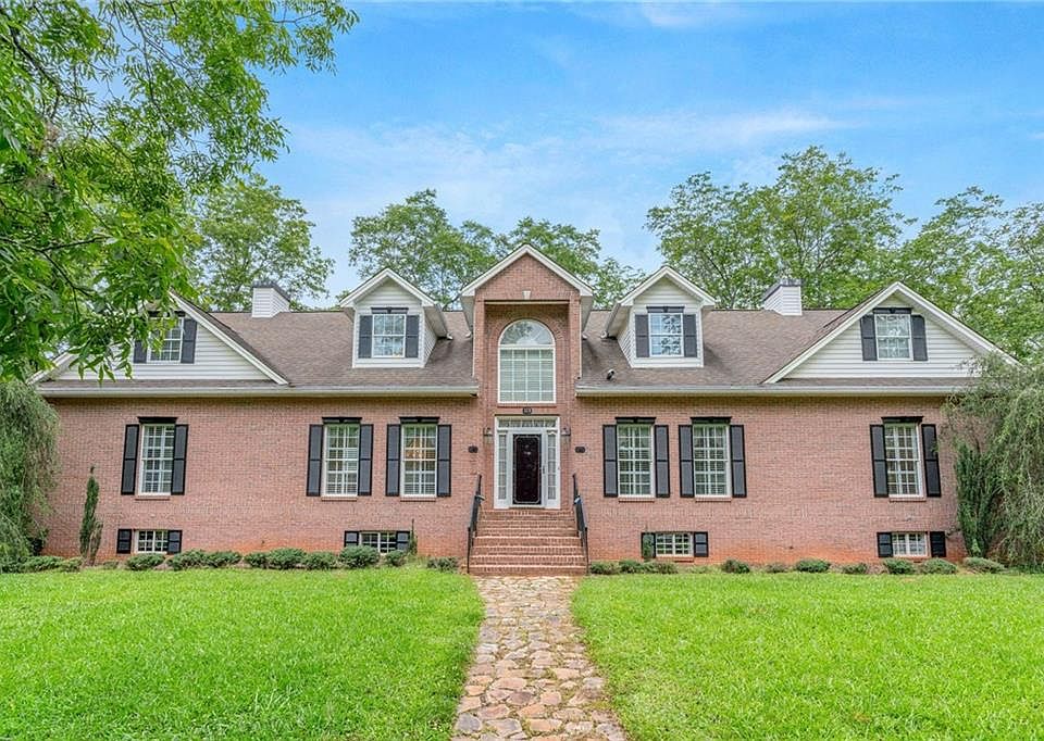 1st image of 113 Heatherwood Ln