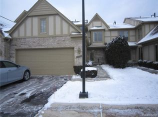 2753 Maitland Dr, Ann Arbor, MI