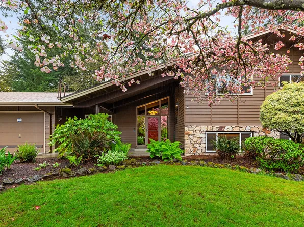 2515 NE 104th St, Vancouver, WA 98686