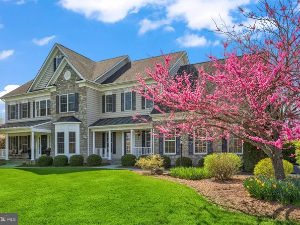 37619 Wright Farm Dr, Purcellville, VA 20132