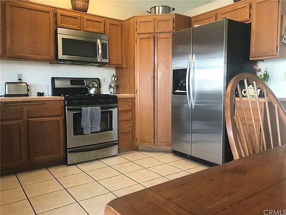 4th image of 12741 Paso Robles Dr