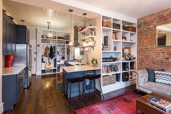 Sold by Engel and Volkers Brownstone Brooklyn | media 2