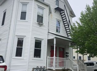 6 Peach Ave, Providence, RI 02906