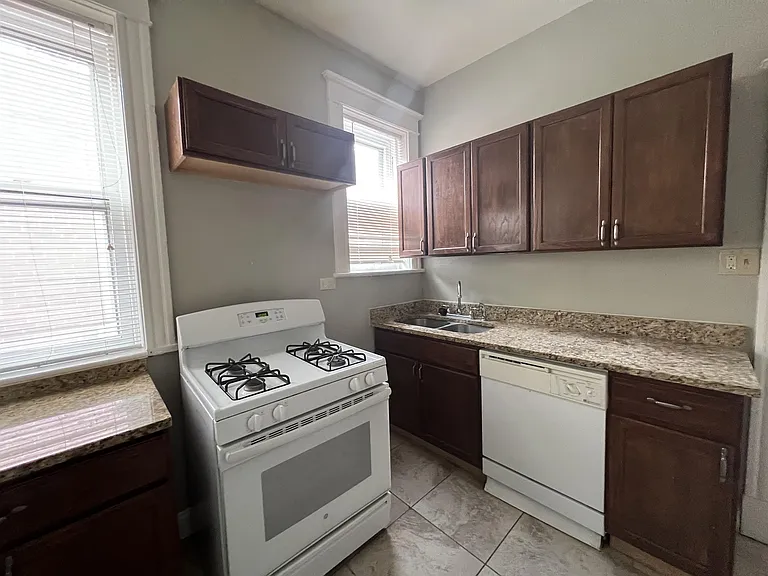 6452 Alamo Ave — Photo 20