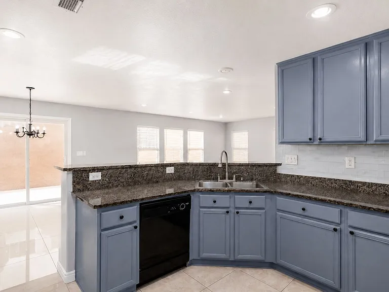 125 Copper Pine Ave — Photo 14