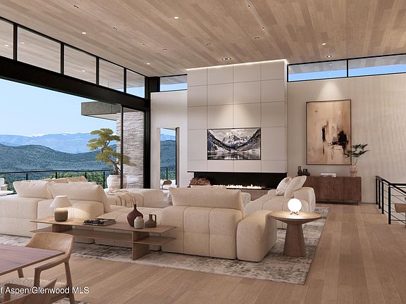 4th image of 500 Whitecloud Rd