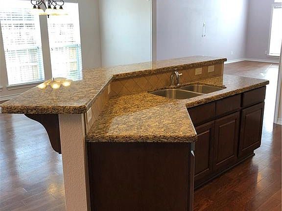 5th image of 4105 Pomel Cir