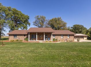 18823 Water Tower Rd, Carlyle, IL 62231