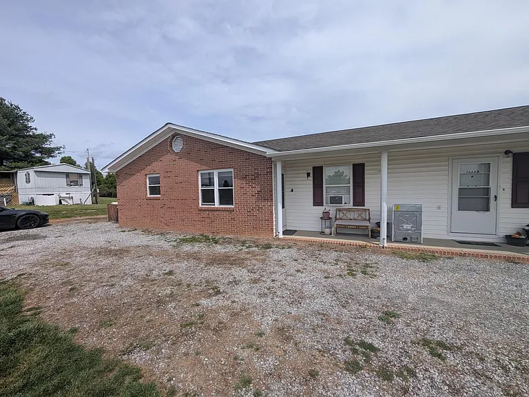 2668 Peppers Ferry Rd #A — Photo 1