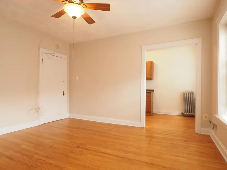 4866 N Magnolia Ave #202 — Photo 8