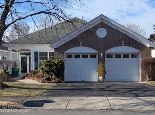 36 Golden Seasons Drive, Lakewood, NJ 08701