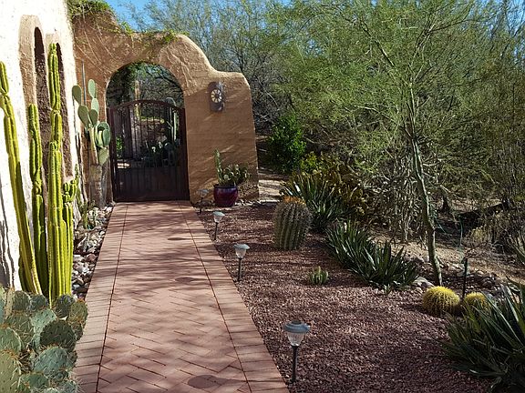 3rd image of 5120 N Siesta Dr
