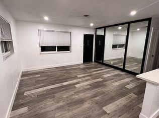 2712 NW 53rd St, Tamarac, FL 33309