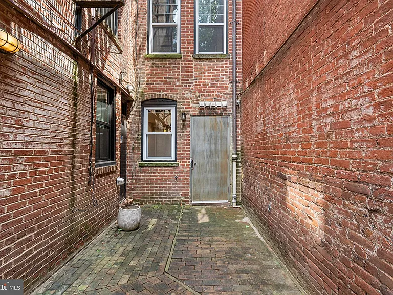 1326 Vermont Ave NW #4 — Photo 27
