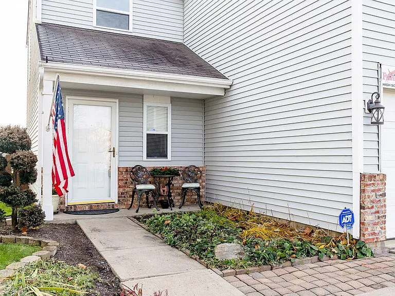 14726 Fawn Hollow Ln — Photo 10