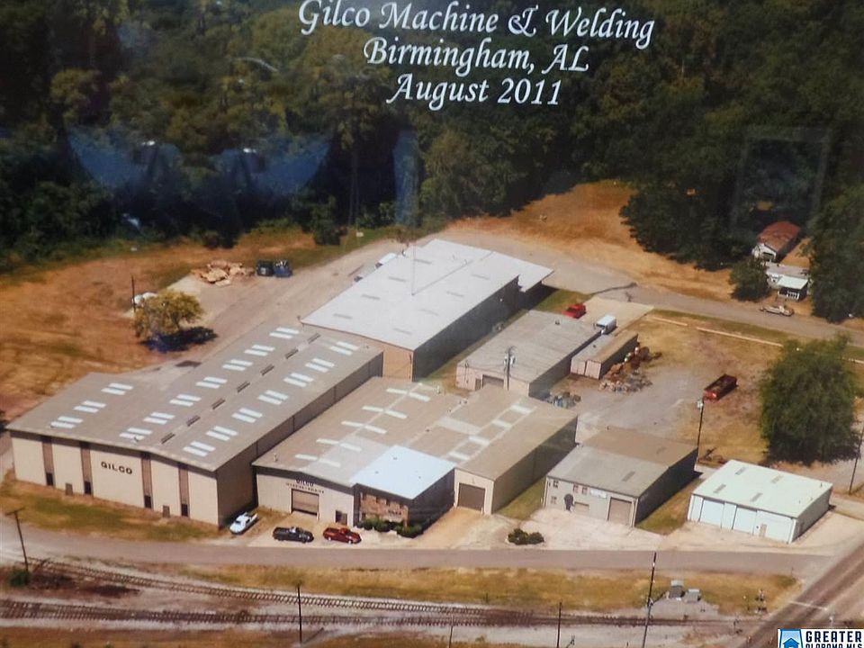 1st image of 608 Railroad Ave