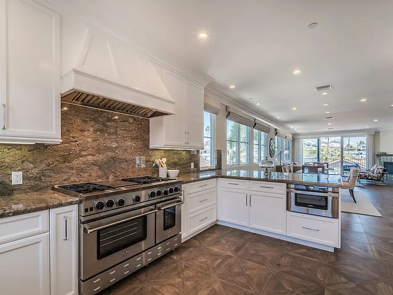 812 S Catalina Ave #B — Photo 10