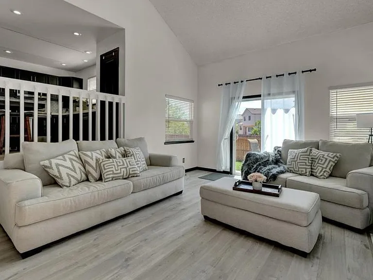7725 Hickorywood Dr — Photo 6