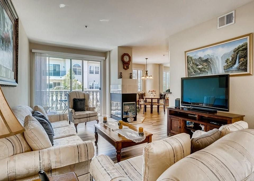 1st image of 640 Camino De La Reina APT 1312
